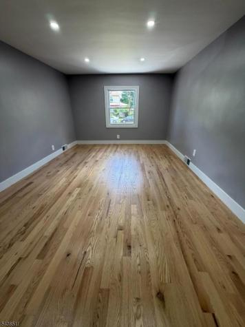 910 Roanoke Avenue Hillside NJ 07205