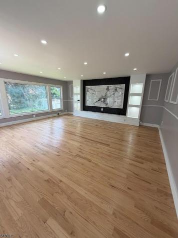910 Roanoke Avenue Hillside NJ 07205