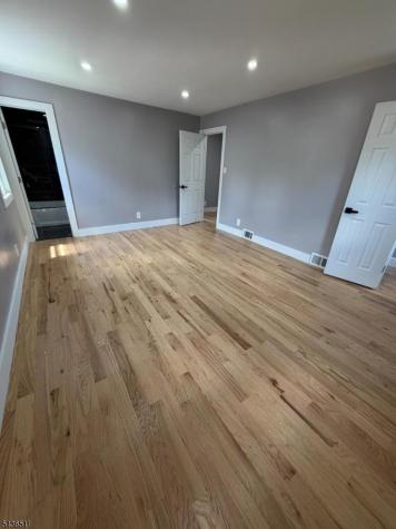 910 Roanoke Avenue Hillside NJ 07205