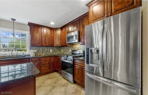 431 Raritan Road Linden NJ 07036