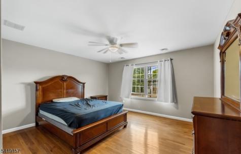 431 Raritan Road Linden NJ 07036