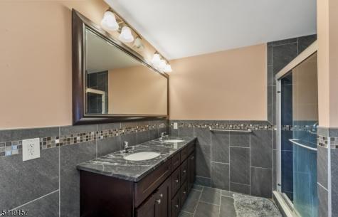 431 Raritan Road Linden NJ 07036