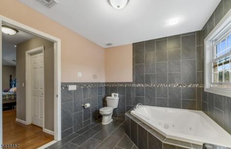431 Raritan Road Linden NJ 07036