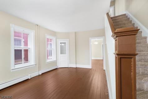 21 Short Street Trenton NJ 08618