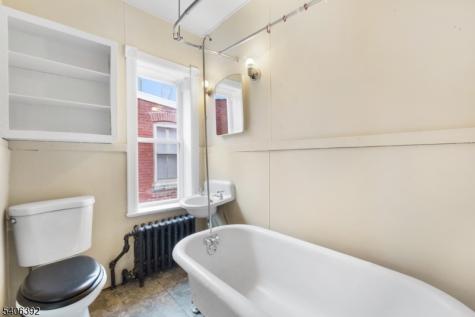 21 Short Street Trenton NJ 08618