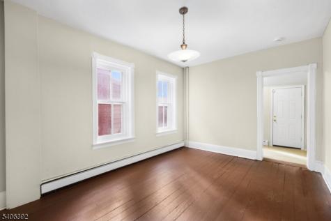 21 Short Street Trenton NJ 08618