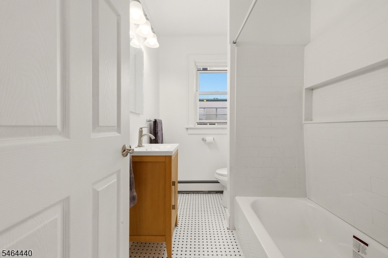 1585 Hillcrest Terrace Union NJ 07083