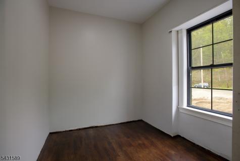 49 Northwood Road Hopatcong NJ 07821