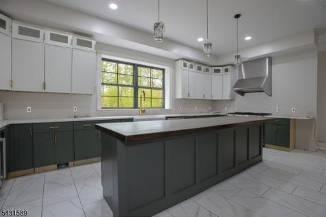49 Northwood Road Hopatcong NJ 07821