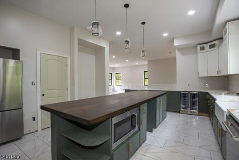 49 Northwood Road Hopatcong NJ 07821