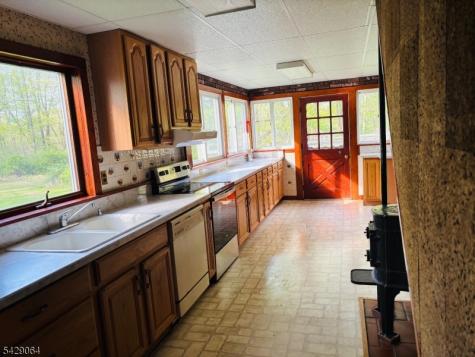 221 Schooleys Mountain Road Washington NJ 07853