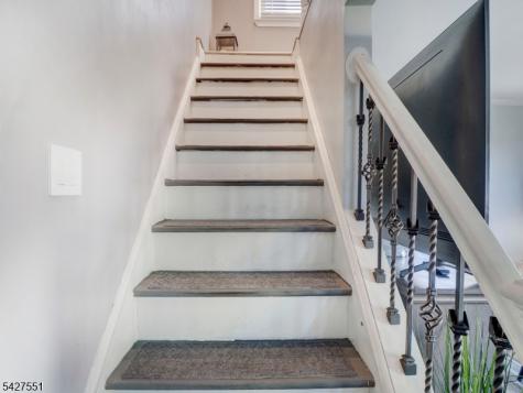 382 Douglas Road Roselle NJ 07203