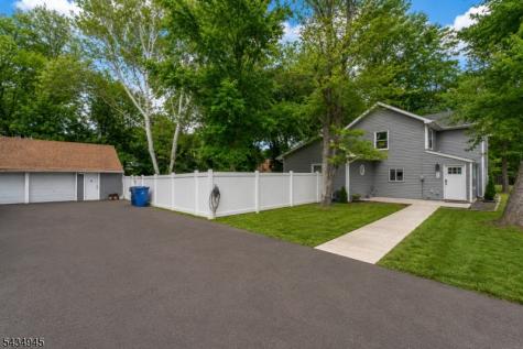 379 Old Georges Road North Brunswick NJ 08902