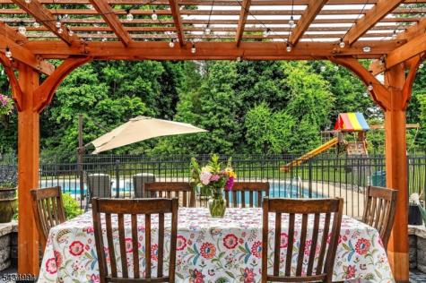 6 Big Top Drive West Amwell NJ 08530