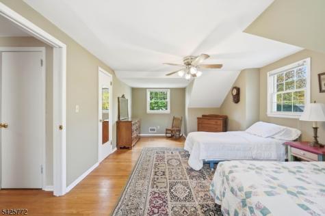 217 Jeffer Street Ridgewood Village NJ 07450