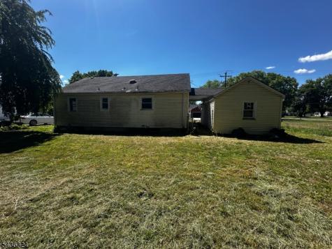 709 Huff Avenue Manville NJ 08835