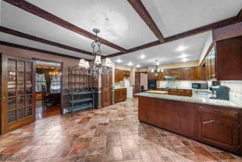 402 Main Street Manalapan NJ 07726