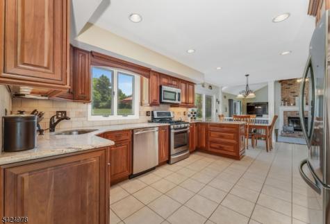 121 Birch Lane Greenwich NJ 08804