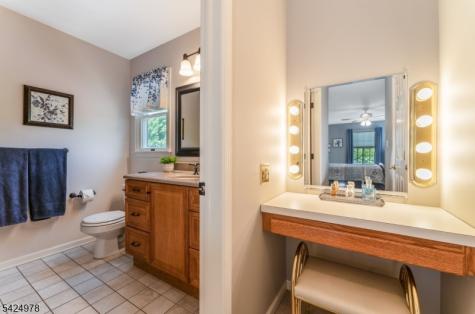 121 Birch Lane Greenwich NJ 08804
