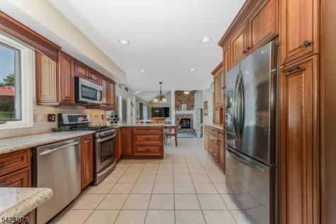 121 Birch Lane Greenwich NJ 08804