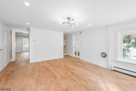 464 Buckhorn Drive White NJ 07823
