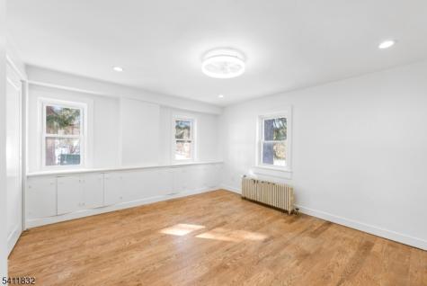 464 Buckhorn Drive White NJ 07823