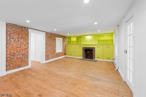 464 Buckhorn Drive White NJ 07823