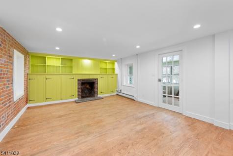 464 Buckhorn Drive White NJ 07823
