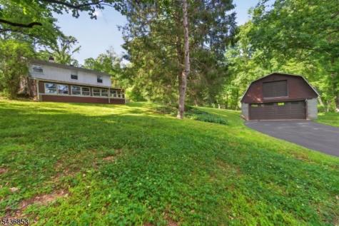 11 Orchard Street Lebanon NJ 07830