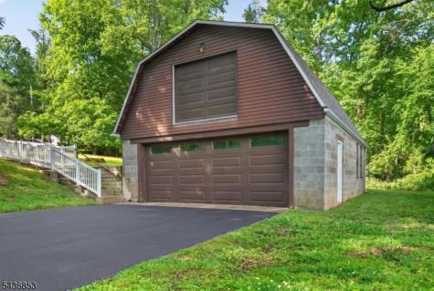 11 Orchard Street Lebanon NJ 07830