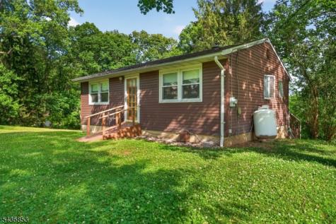 11 Orchard Street Lebanon NJ 07830