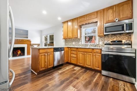 541 Green Pond Road Rockaway NJ 07866