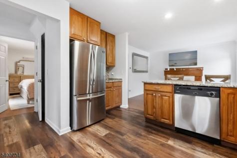 541 Green Pond Road Rockaway NJ 07866