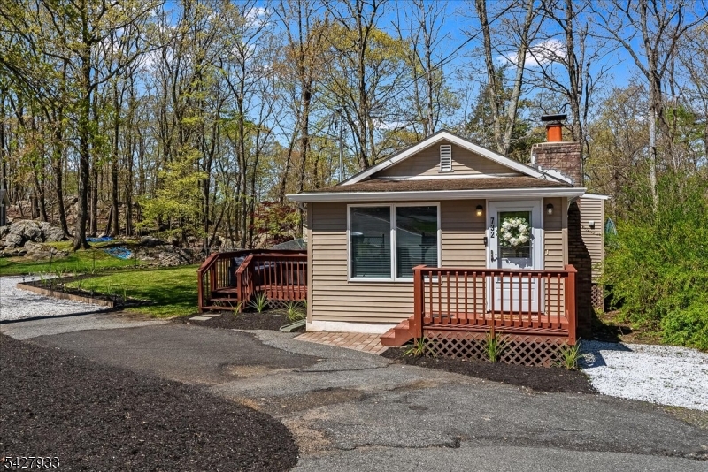732 Brooklyn Mountain Road Hopatcong NJ 07843
