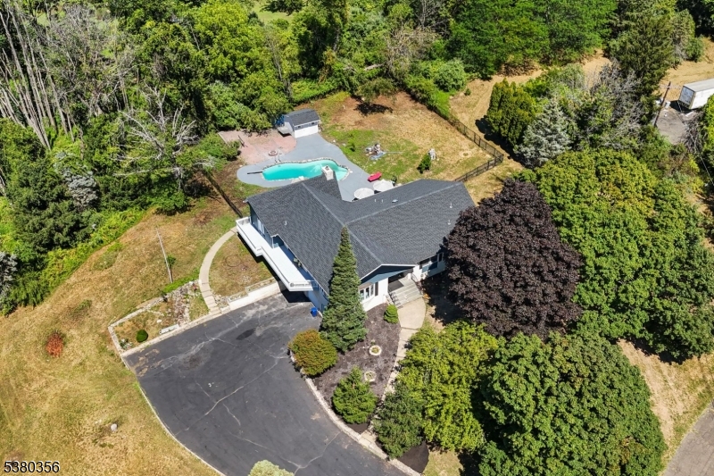 2 Rossi Drive Clinton NJ 08809