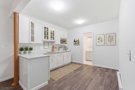 2 Rossi Drive Clinton NJ 08809