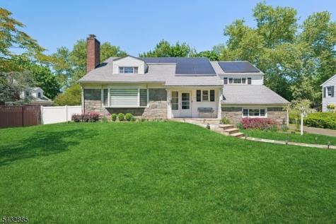 215 Exeter Way Hillside NJ 07205