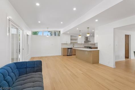 215 Exeter Way Hillside NJ 07205
