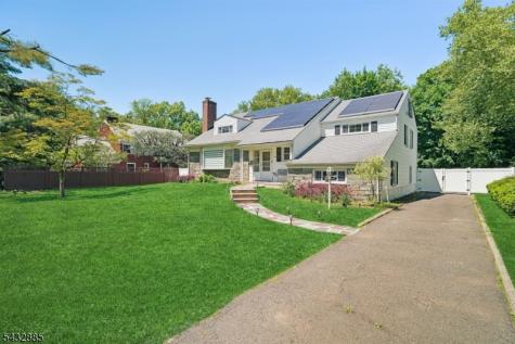 215 Exeter Way Hillside NJ 07205