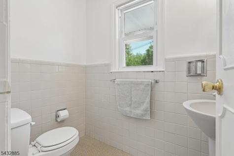 215 Exeter Way Hillside NJ 07205