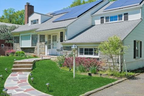 215 Exeter Way Hillside NJ 07205