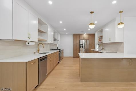 215 Exeter Way Hillside NJ 07205