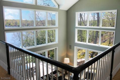 9 Cox Lane Hopatcong NJ 07821