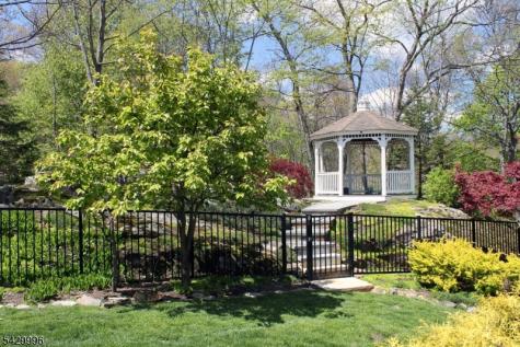 9 Cox Lane Hopatcong NJ 07821