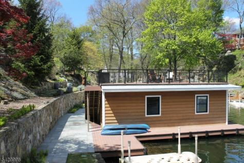 9 Cox Lane Hopatcong NJ 07821
