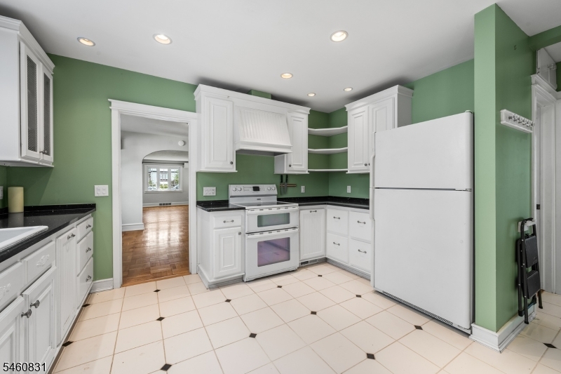 96 Pickford Avenue Phillipsburg NJ 08865