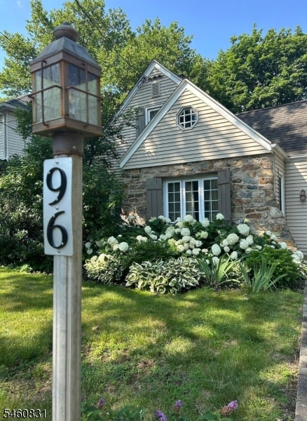 96 Pickford Avenue Phillipsburg NJ 08865