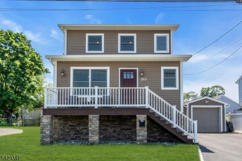 203 Jasinski Avenue Manville NJ 08835