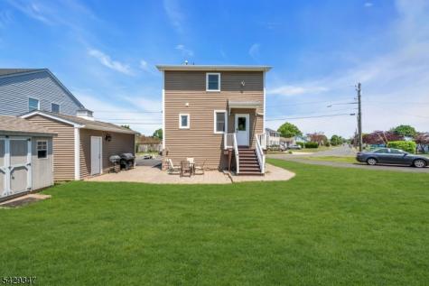 203 Jasinski Avenue Manville NJ 08835