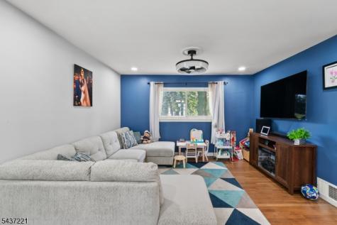 779 Hemlock Road Union NJ 07083